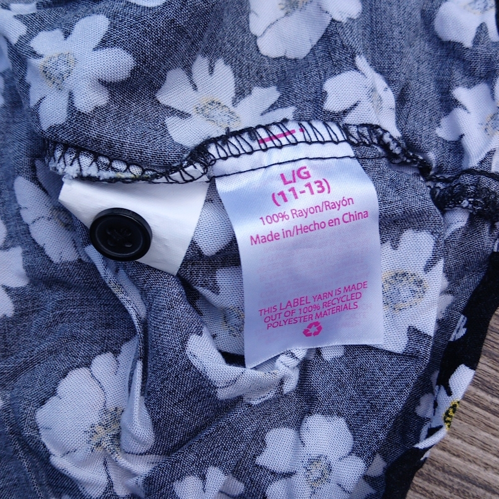 Flower Print Pattern Button Down Front Tie Back B… - image 7